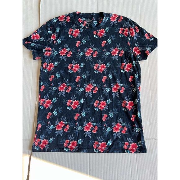 Men’s Hollister size large crew neck tee - Picture 3 of 6